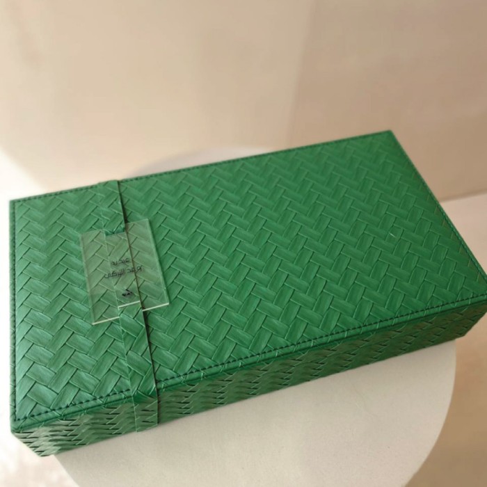 صندوق هدية جلدي إكليرك ورد - أخضر  EB-12